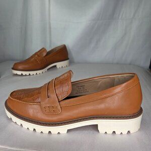 NWT Journee Collection Women's Tru Comfort Foam Kenly Flat